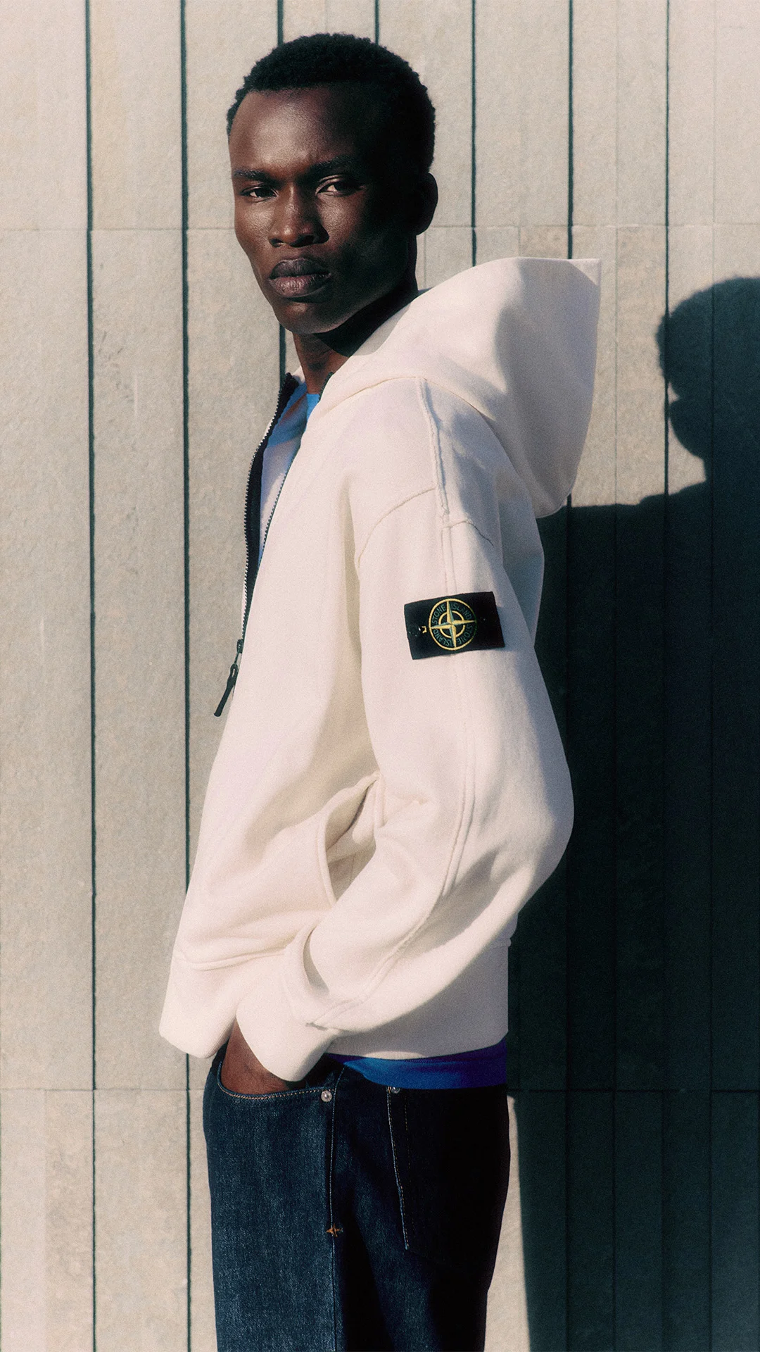 Stone Island: メンズウェア、アウターウェア、アクセサリー